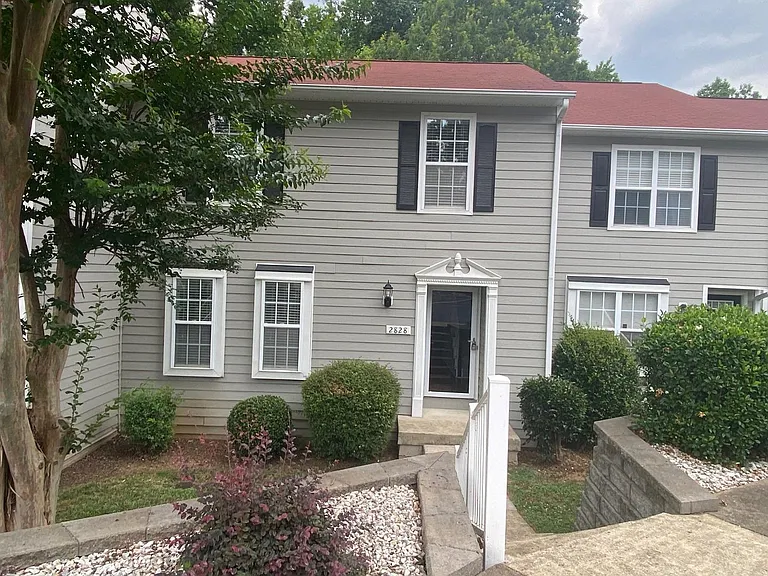 2828 Crestscene Trl — Photo 1