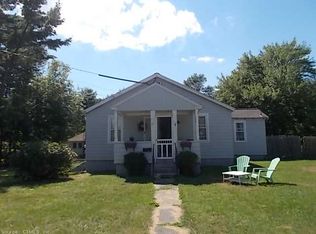 29 Allyn St, Mystic, CT 06355