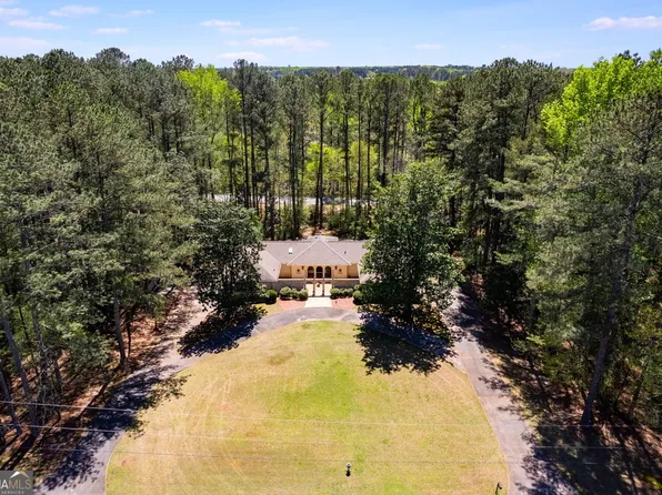 333 Plantation Cir, Fayetteville, GA 30214