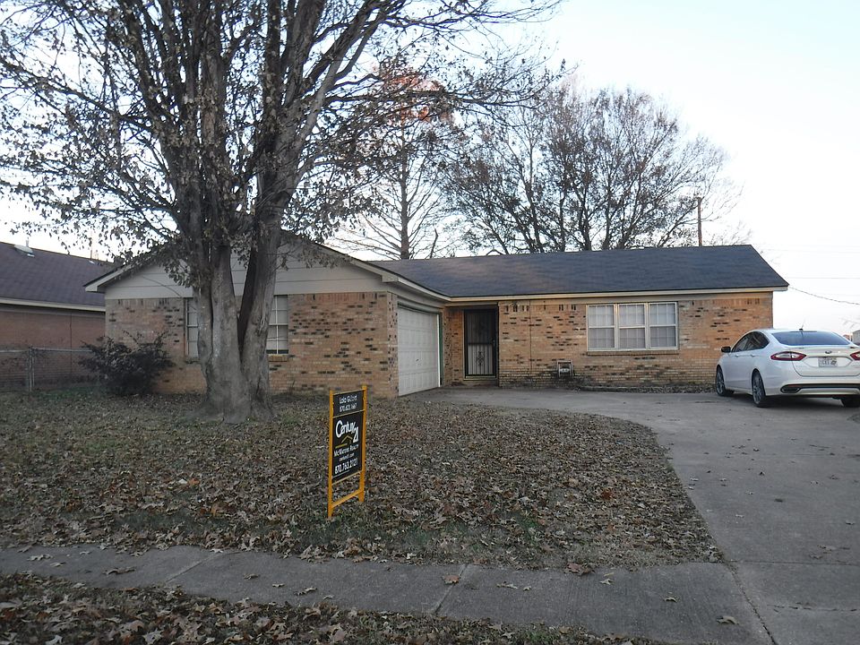 1st image of 1128 Hickory Ln