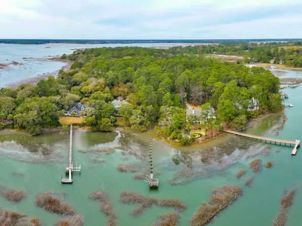 21 River Bend Dr, Okatie, SC 29909