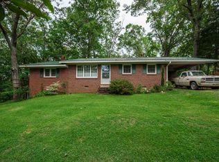 87 Noah Dockery Rd, Parsons, TN 38363