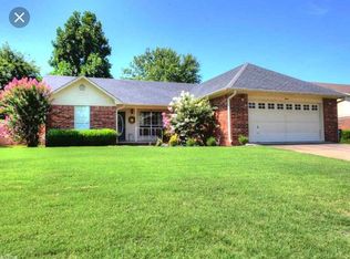 2911 Celia Dr, Conway, AR 72034