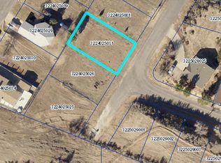 Lowhill Dr, Lake Hughes, CA 93532