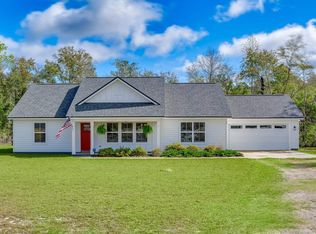 15 Friendship Ln, Crawfordville, FL 32327