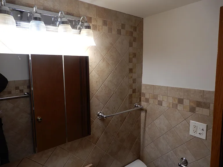 328 Wisconsin Ave #1D — Photo 28