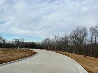 228 Boone Poin, Boonville, MO 65233