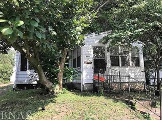 1108 Low St, Bloomington, IL