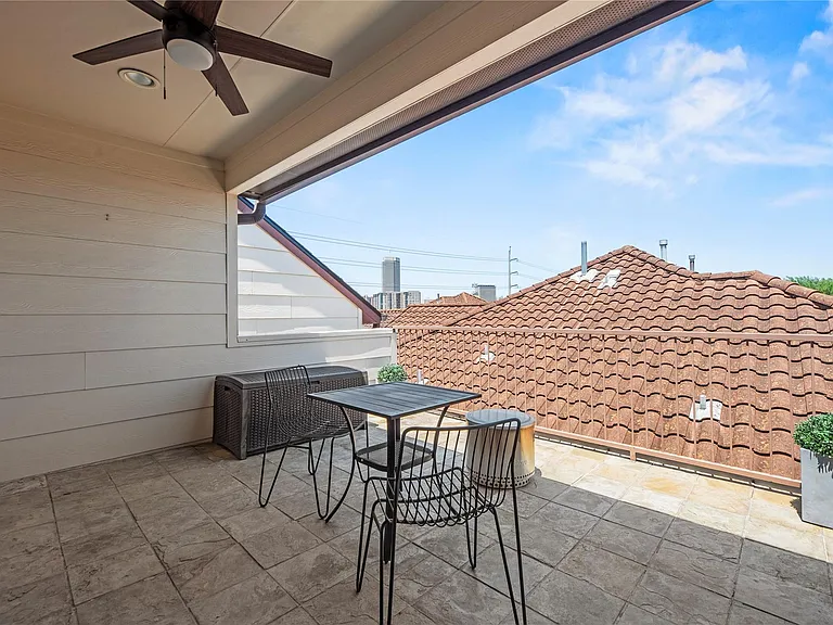 1537 Haddon St — Photo 31