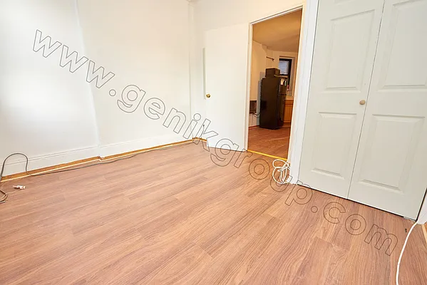 Rented by Genik Group Corp | media 12