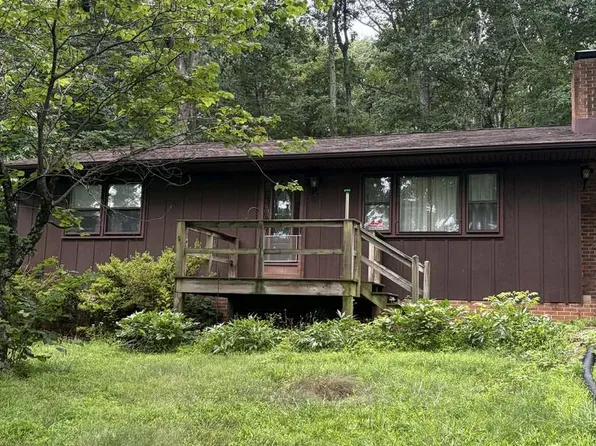 2840 Gooney Manor Loop, Bentonville, VA 22610