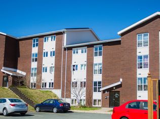 27 Pasadena Cres, St. John's, NL A1E4S4