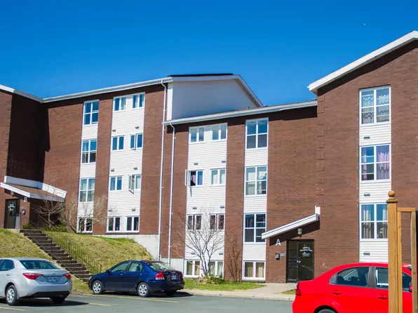 27 Pasadena Cres, St. John's, NL A1E 4S4