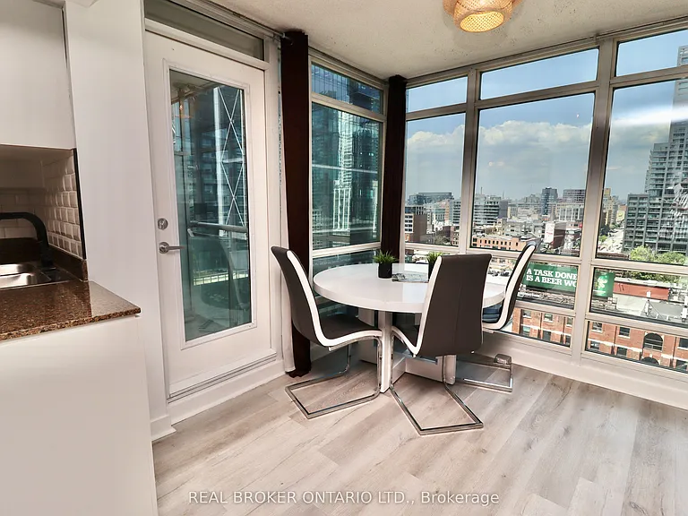 397 Front St N #1806 — Photo 41