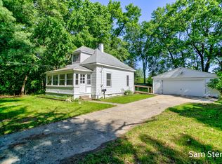 963 Blackburn St SW, Wyoming, MI 49509