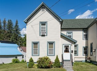 558 Adelaide St, Carthage, NY 13619