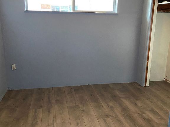 3rd image of 1065 W Marina Dr Suite M5-100