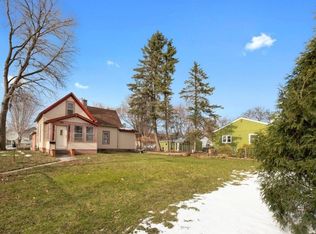 1781 Hawthorne Ave E, Saint Paul, MN 55119
