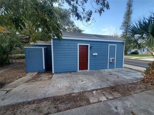 saint-petersburg-florida-81390388 picture