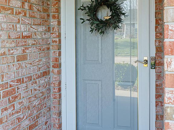 3rd image of 7009 Stonebridge Park Dr