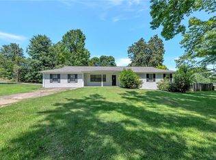 466 Landers Dr SW, Mableton, GA 30126