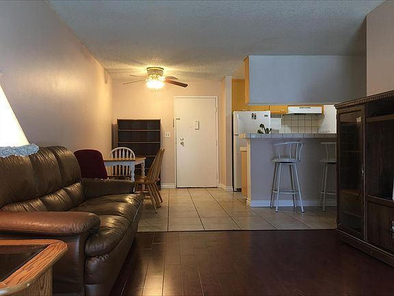 2nd image of 5585 E Pacific Coast Hwy Unit 143