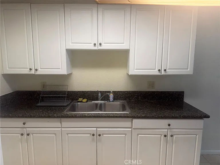 1015 N Parton St #H — Photo 3