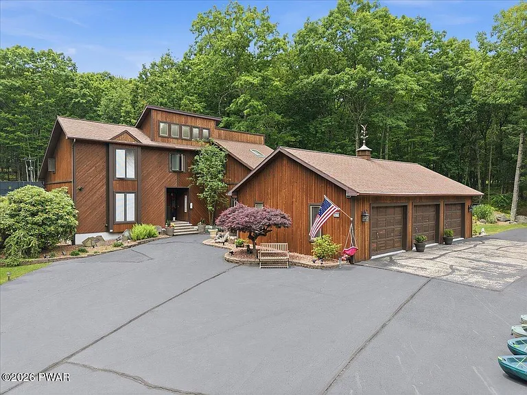 1075 Acacia Dr — Photo 35