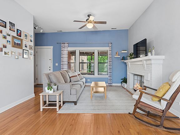 3rd image of 2712 W Leland Ave #3