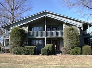 607 Hebron Rd APT 2, Hendersonville, NC 28739