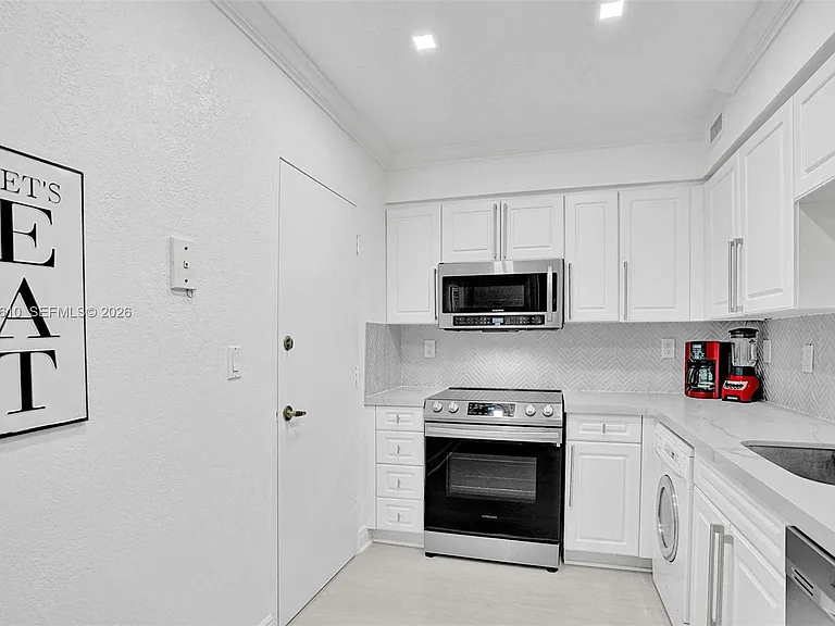 2501 S Ocean Dr #1615 — Photo 7