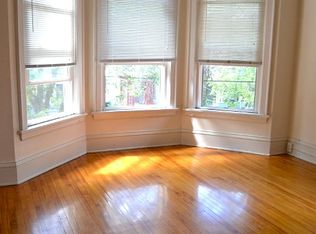 1037 Jenifer St #4013657, Madison, WI 53703