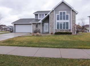 5256 Stoneman Dr, Fitchburg, WI 53711