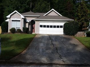 707 Shore Dr, Lithonia, GA 30058