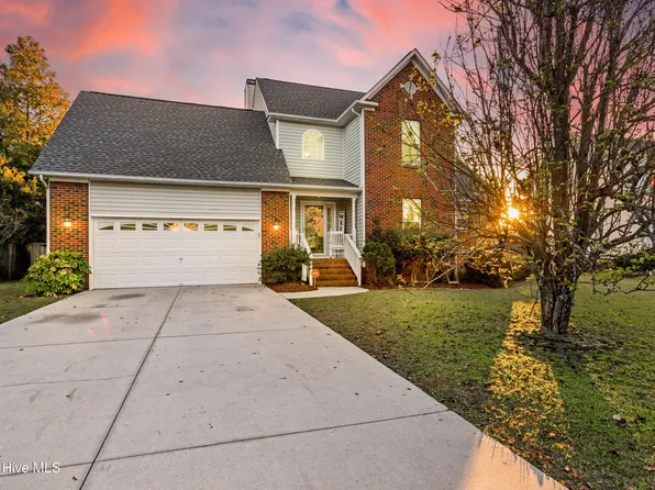 209 Newport Drive, Jacksonville, NC 28540