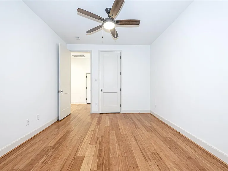 4218 Eigel St — Photo 18
