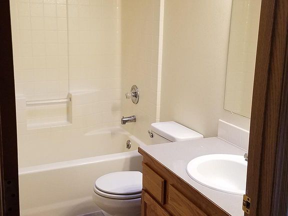 4th image of 4704 87th Avenue Ct NW