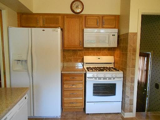 3rd image of 8244 Central Ave