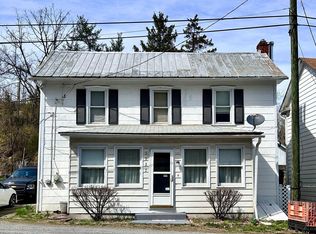 3227 Householder Rd, Hedgesville, WV 25427