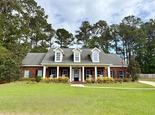 218 Stallion Cir, Thomasville, GA 31792