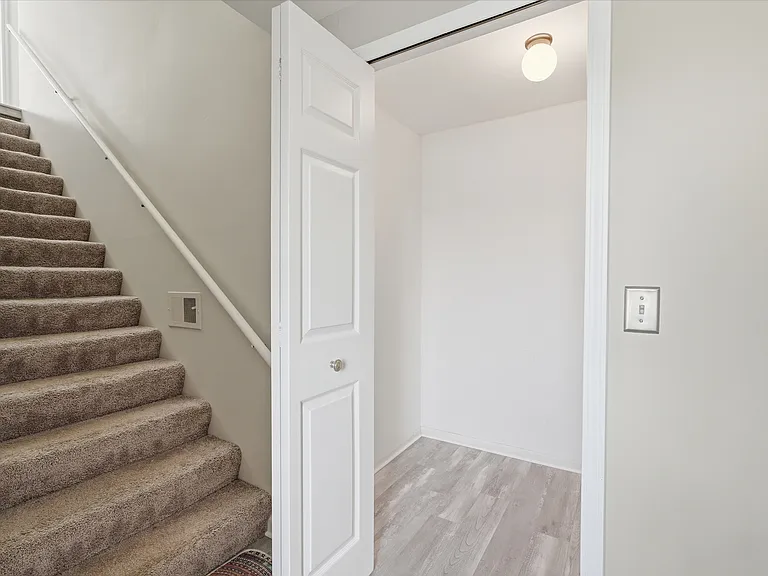 408 Country Club Dr — Photo 14