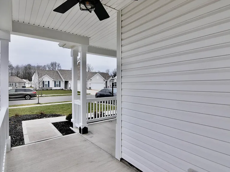 164 Broadmoore Blvd — Photo 31