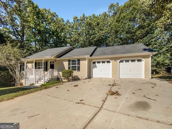 42 Castle Ct, Rockmart, GA 30153
