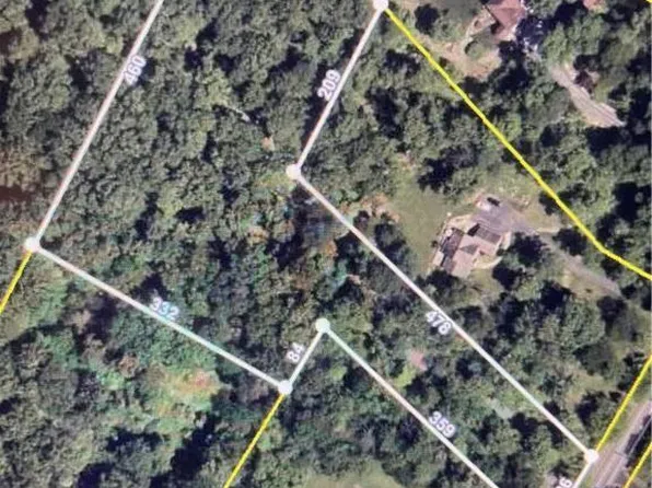 590 Hexenkopf Rd, Hellertown, PA 18055