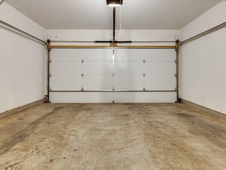 519 Saint Jules Ln — Photo 17