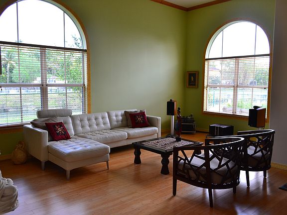 4th image of 9025 SW 160th Ter