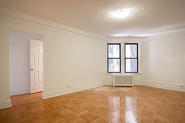 Rented by Rita S Citrin, LREB