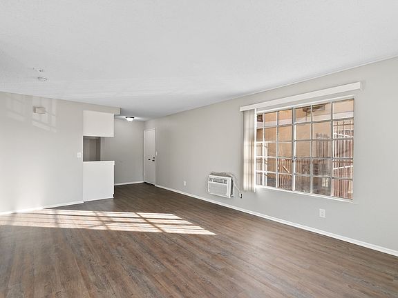 5th image of 1515 N Dresser St APT 5