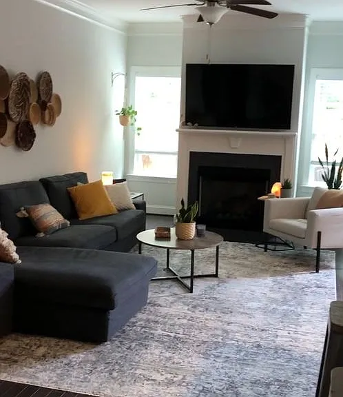 1123 Augustine Heights Dr — Photo 3
