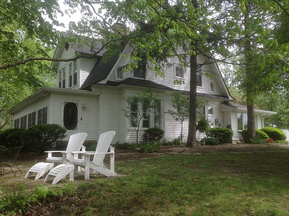 1st image of 11456 E 211th St